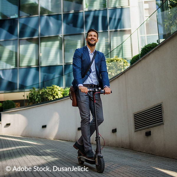 E-Scooter, Unfallversicherung, Verkehrsmittel, Risiko